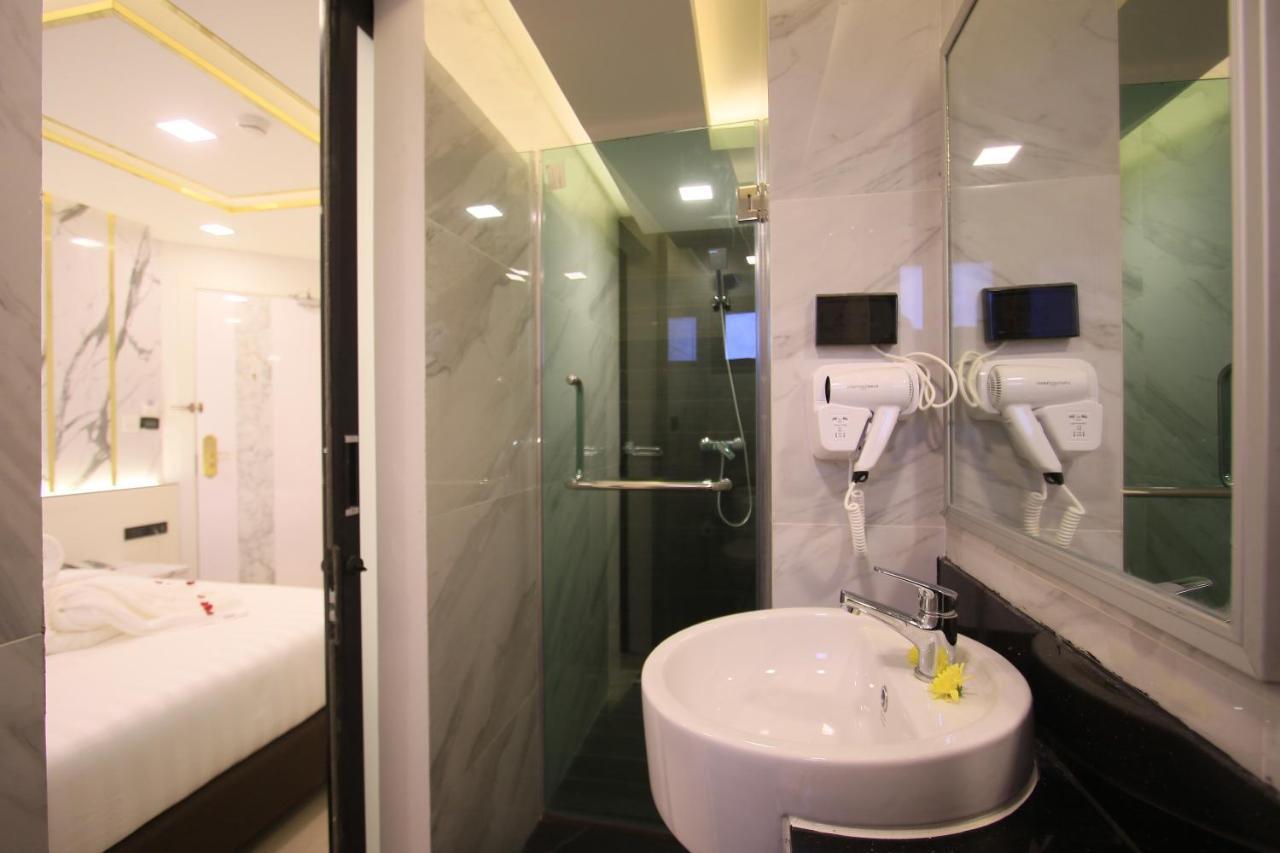 Pratunam Atrium Hotel Bangkok Luaran gambar