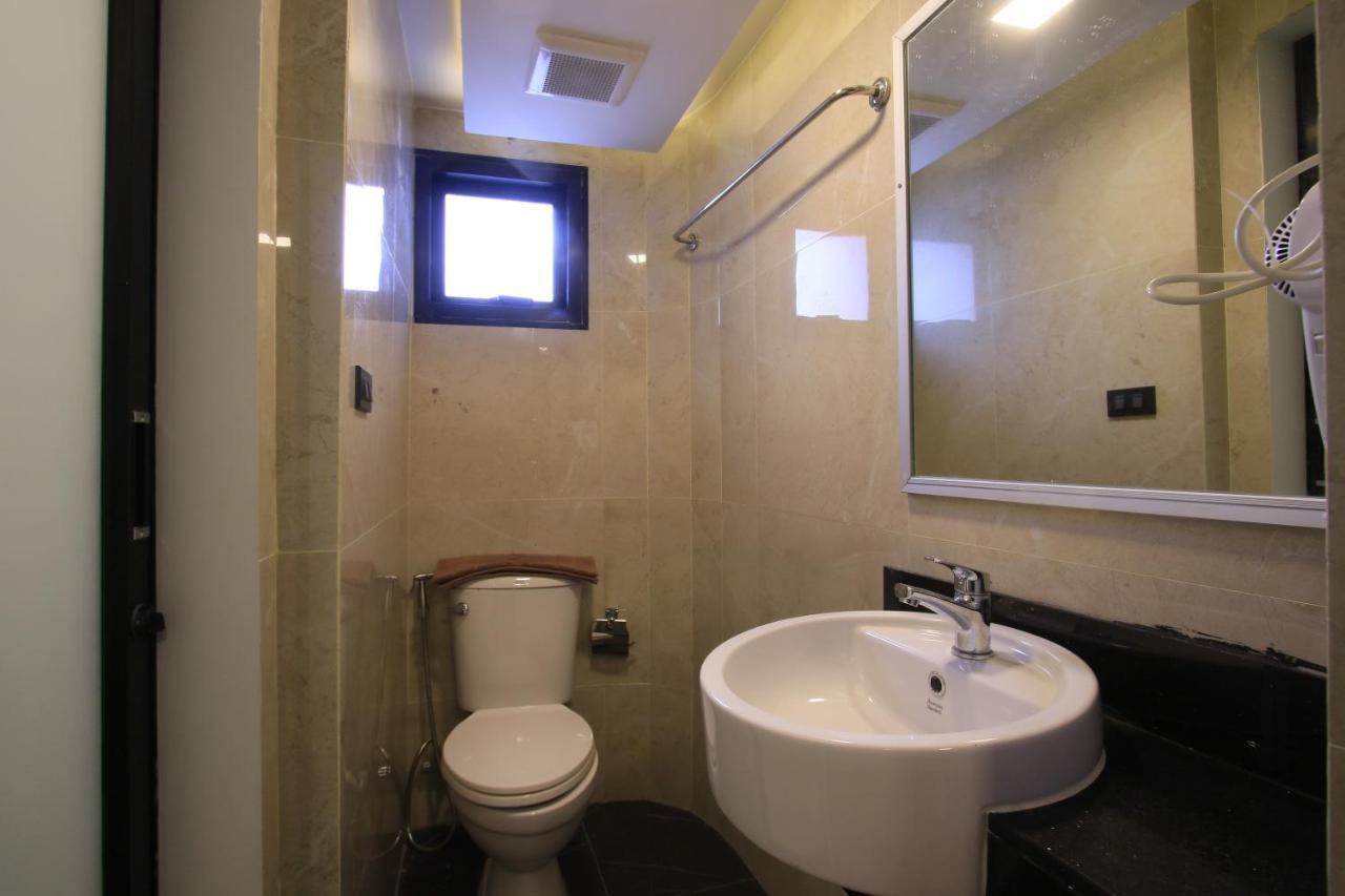 Pratunam Atrium Hotel Bangkok Luaran gambar