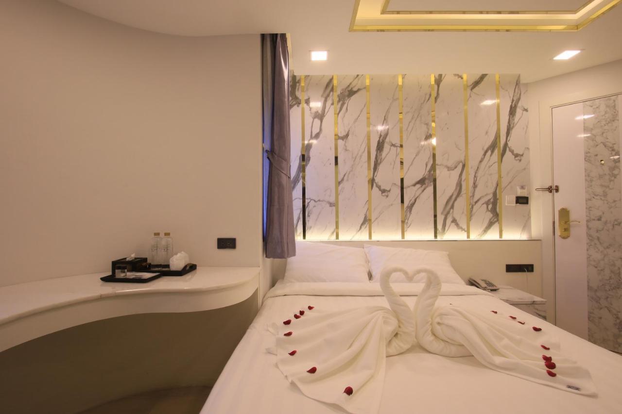 Pratunam Atrium Hotel Bangkok Luaran gambar